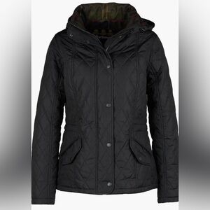 Barbour Millfire Hooded Quilted Jacket size : US8 
NWT